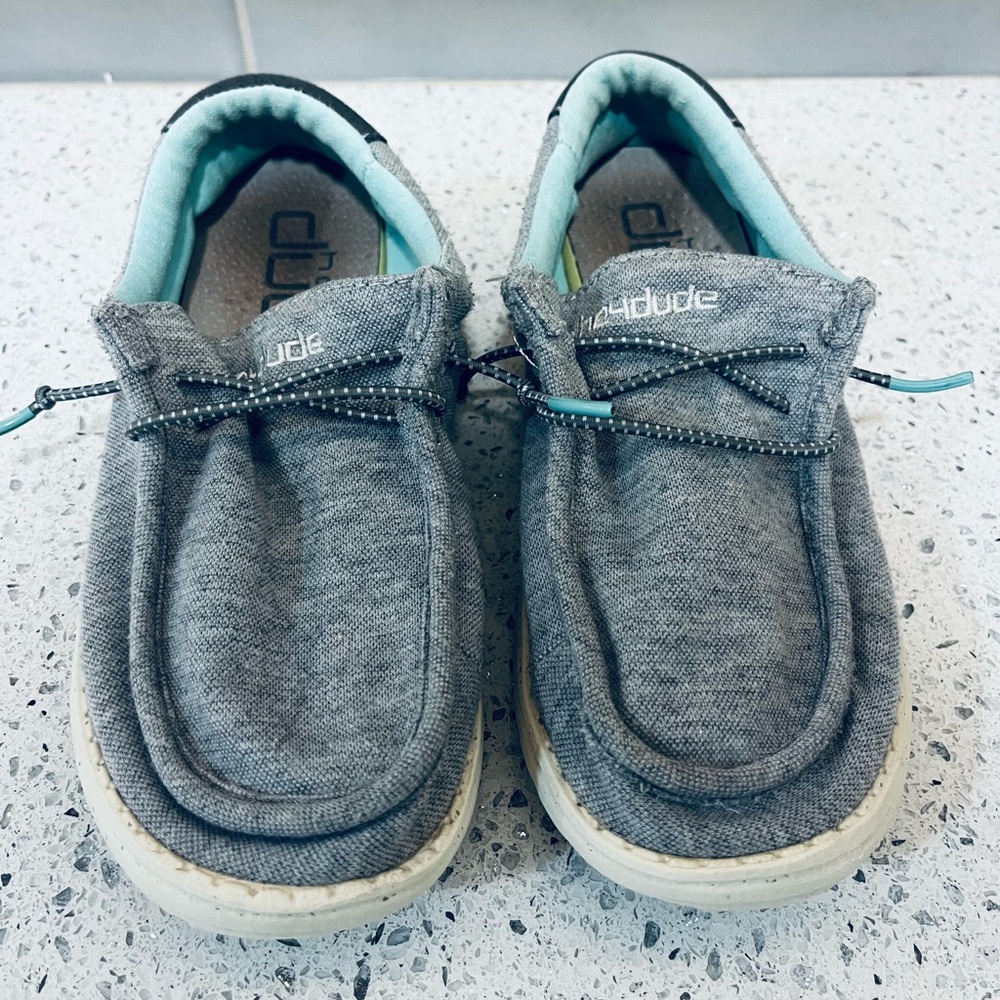 Boys Y2-L3 Hey Dude Wally Shoes